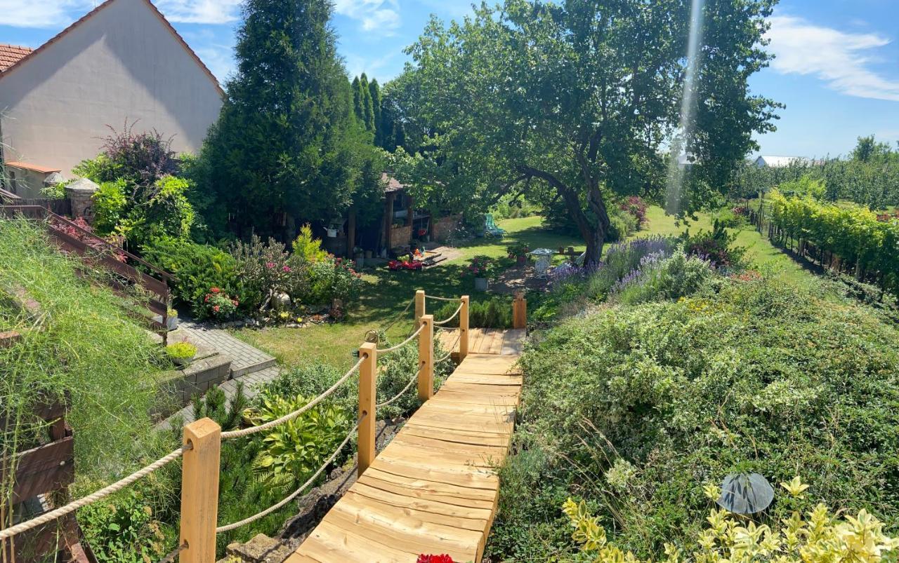 Apartman V Brezi Dış mekan fotoğraf
