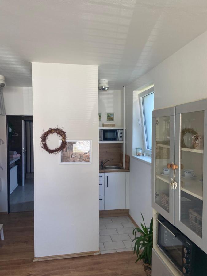 Apartman V Brezi Dış mekan fotoğraf